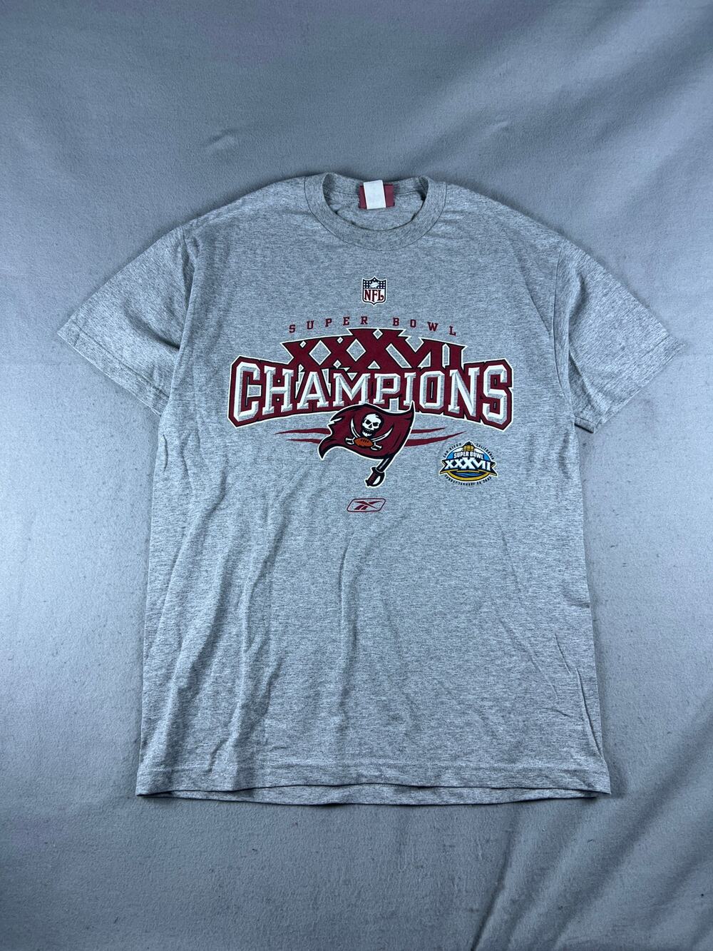 Tampa Bay Buccaneers Super Bowl XXXVII T-Shirt Mens M Gray Reebok Football 2003